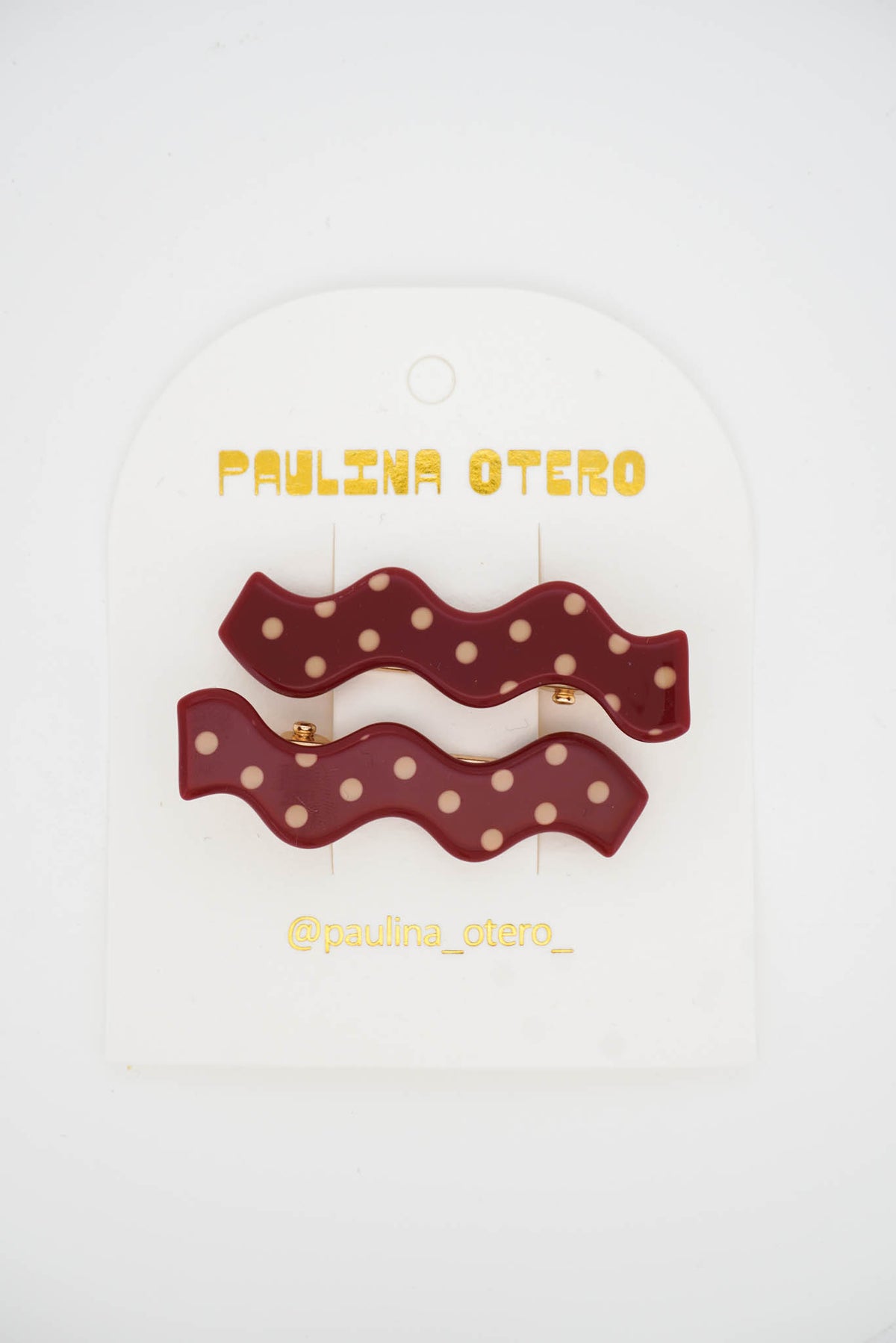 Squiggle Clips in Cherry Pie