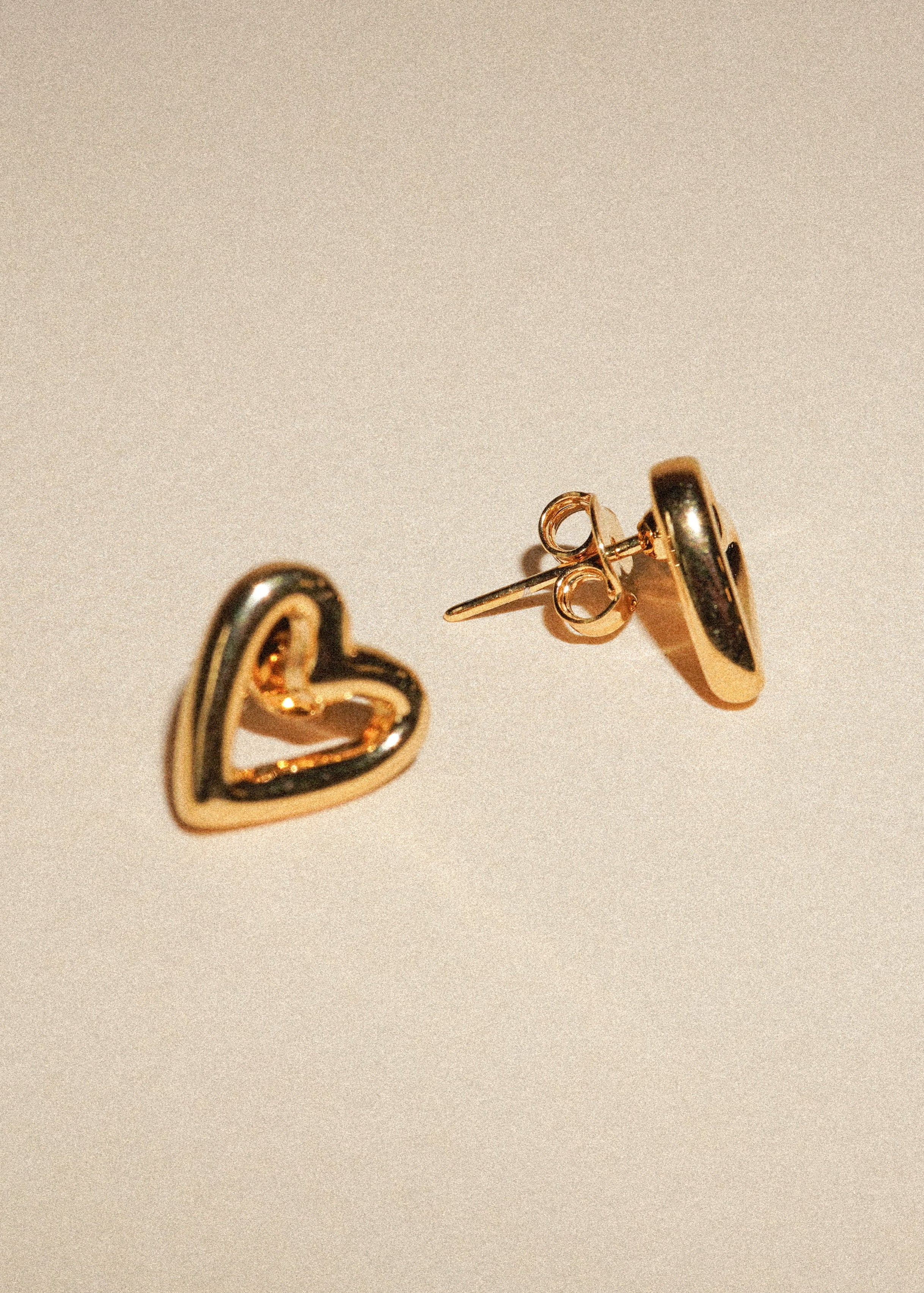 Heart Silhouette Stud Earrings