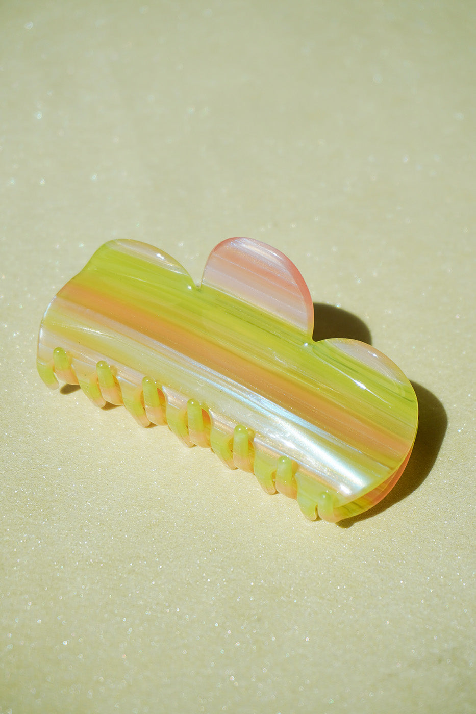 Vase Hair-Claw in Pastel Dream