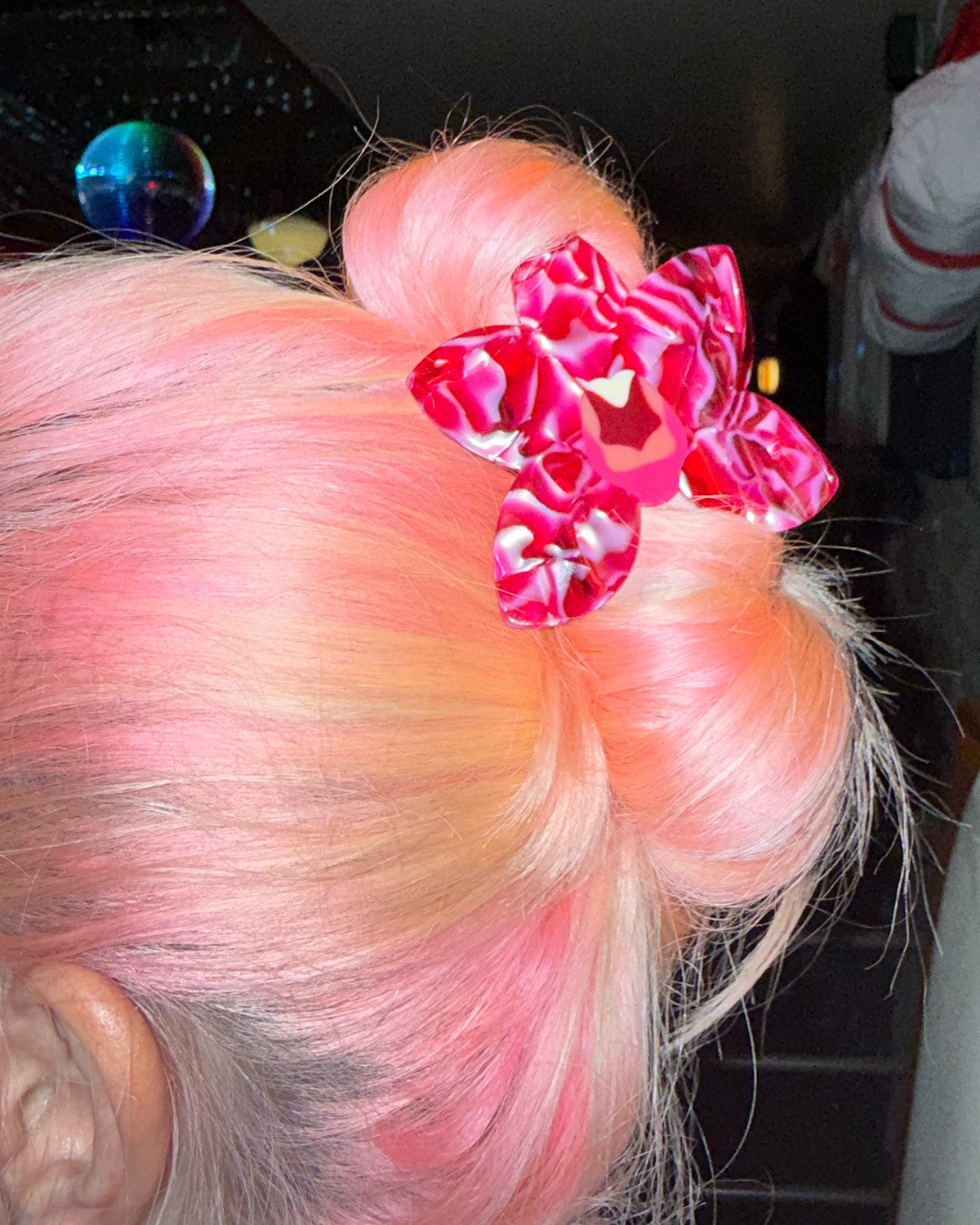 Orchid Hair-Claw in Fuscia