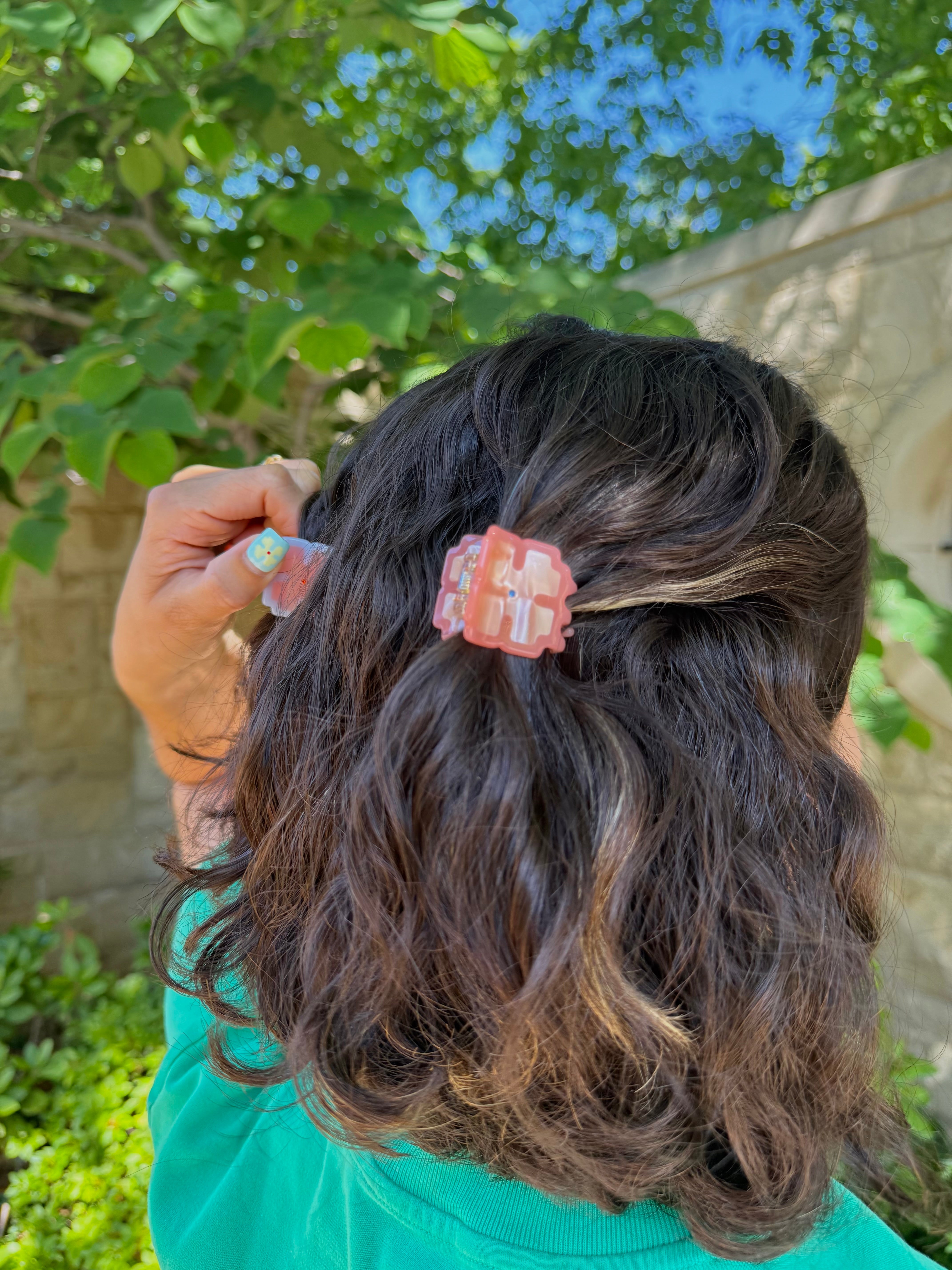 Bloom Hair-Claw