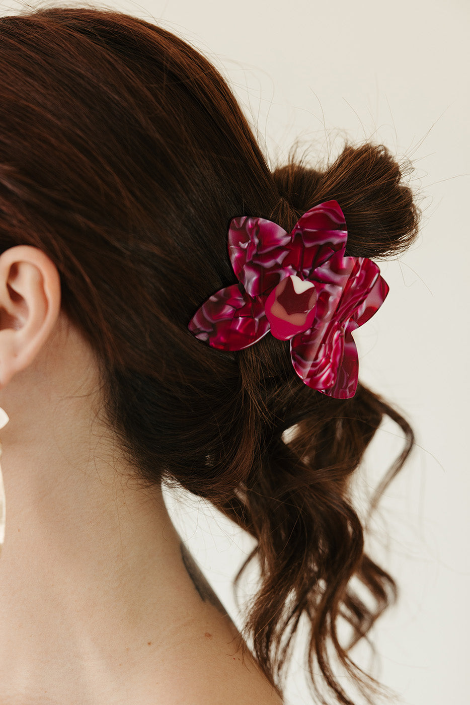 Orchid Hair-Claw in Fuscia