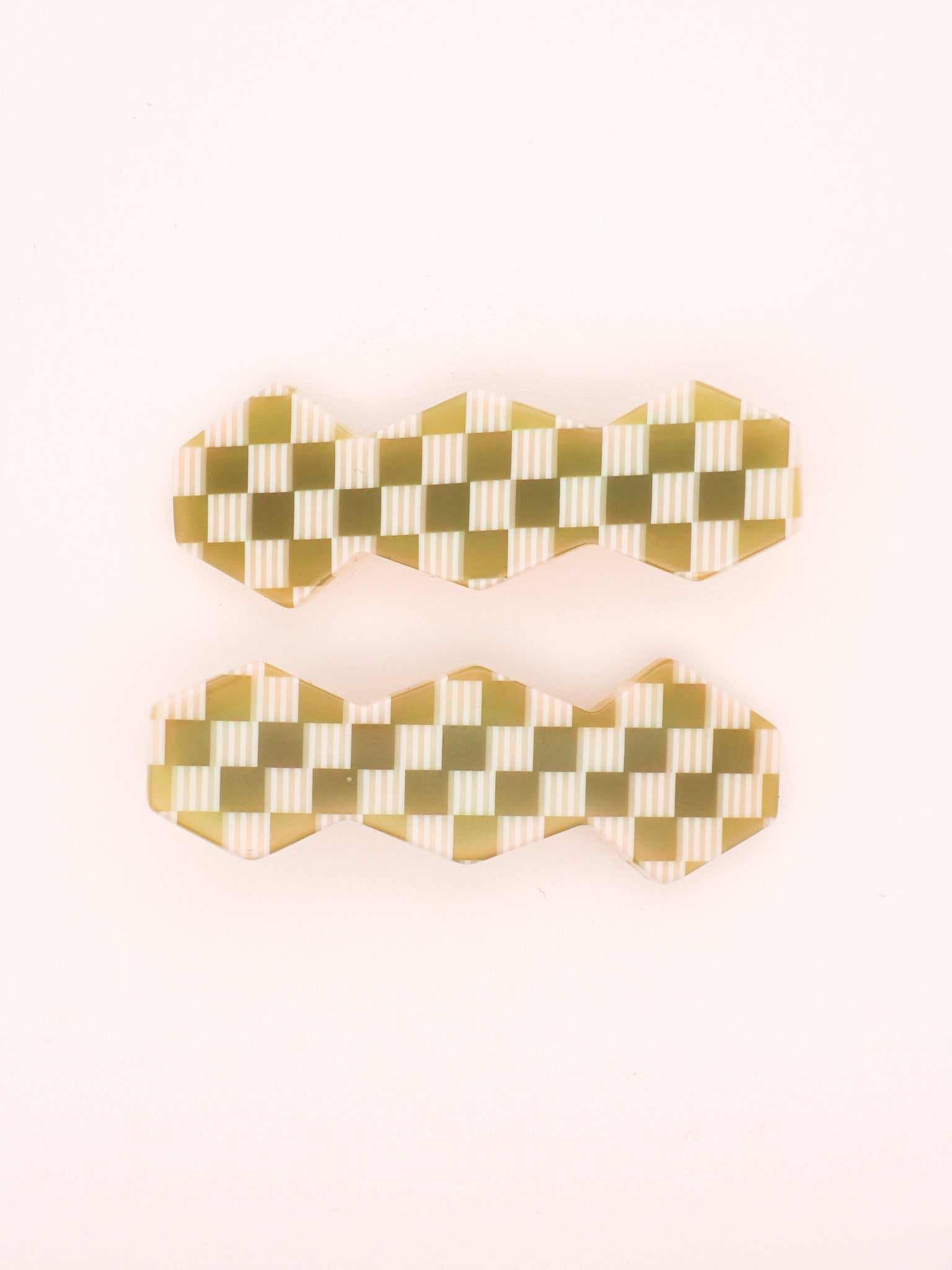 Vase Clips in Green Checkerboard