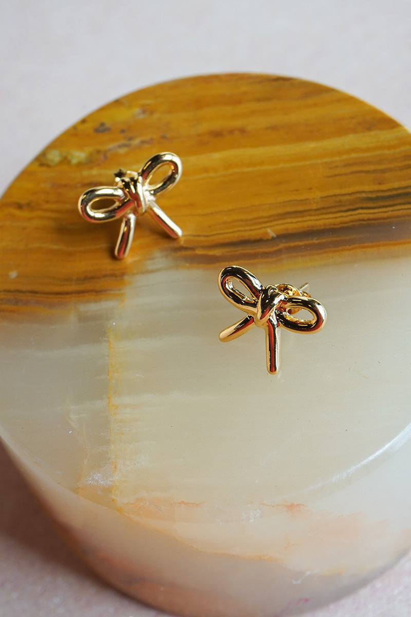 Bow studs