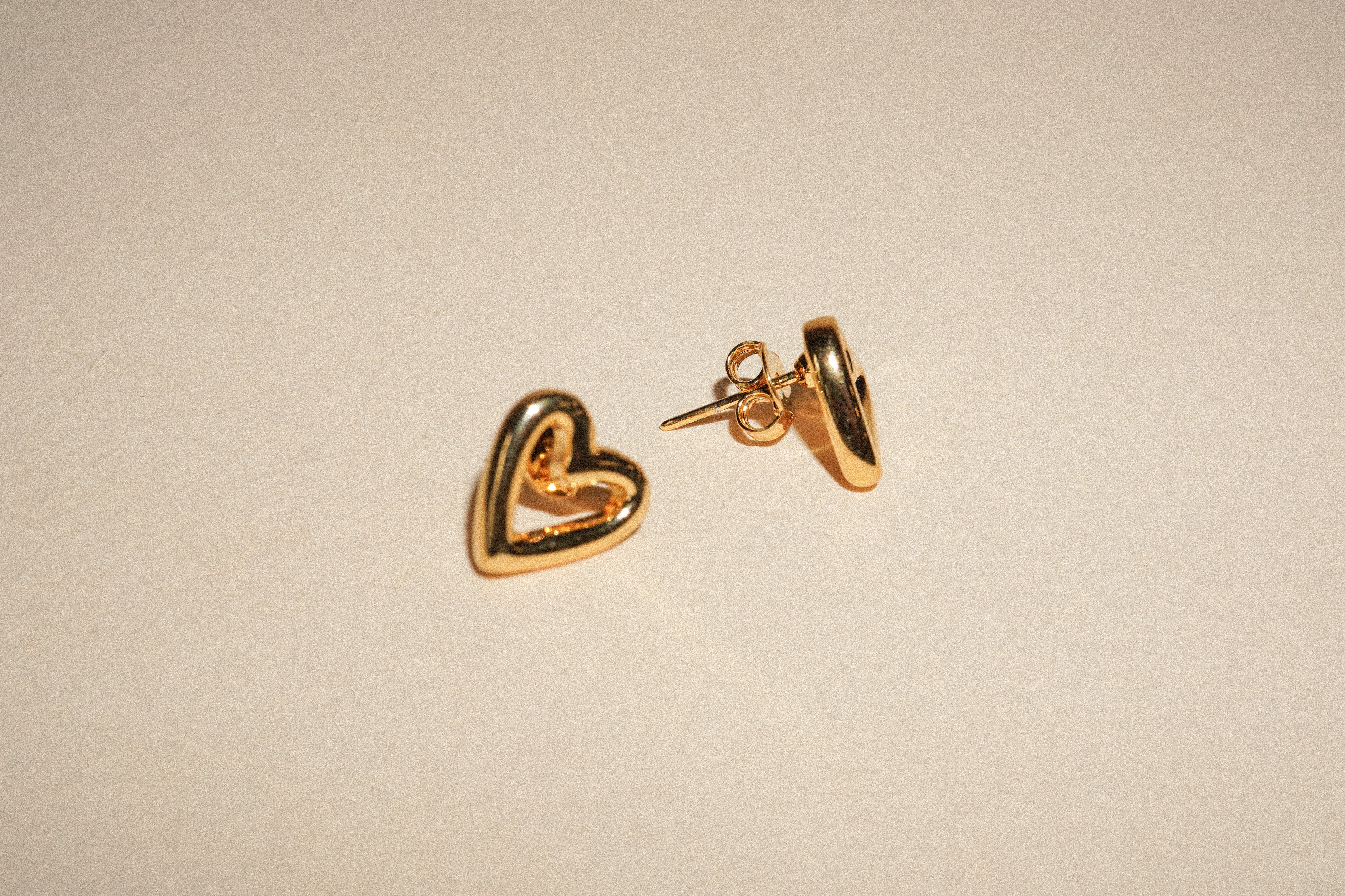 Heart silhouette studs