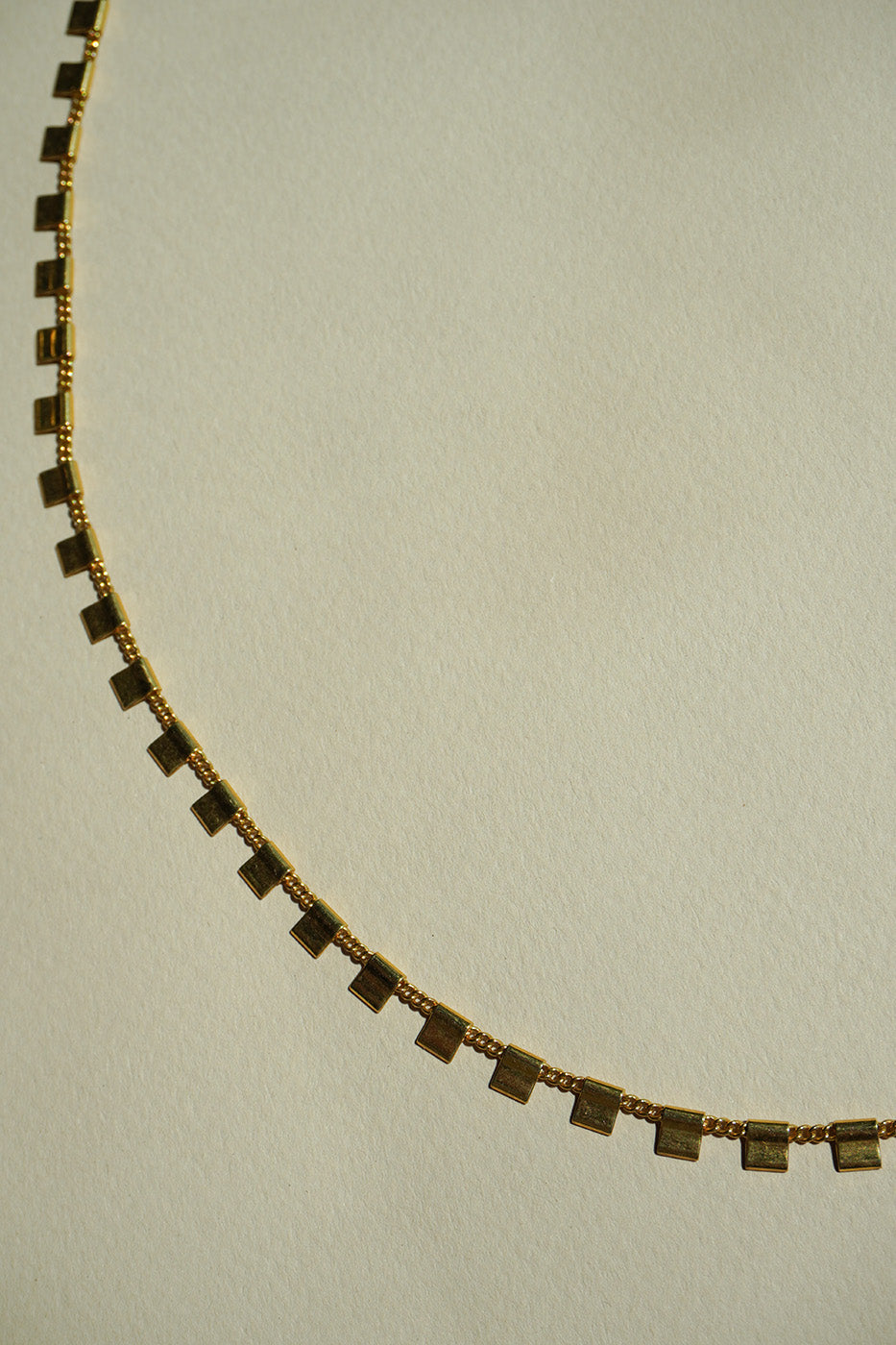 Square chain necklace