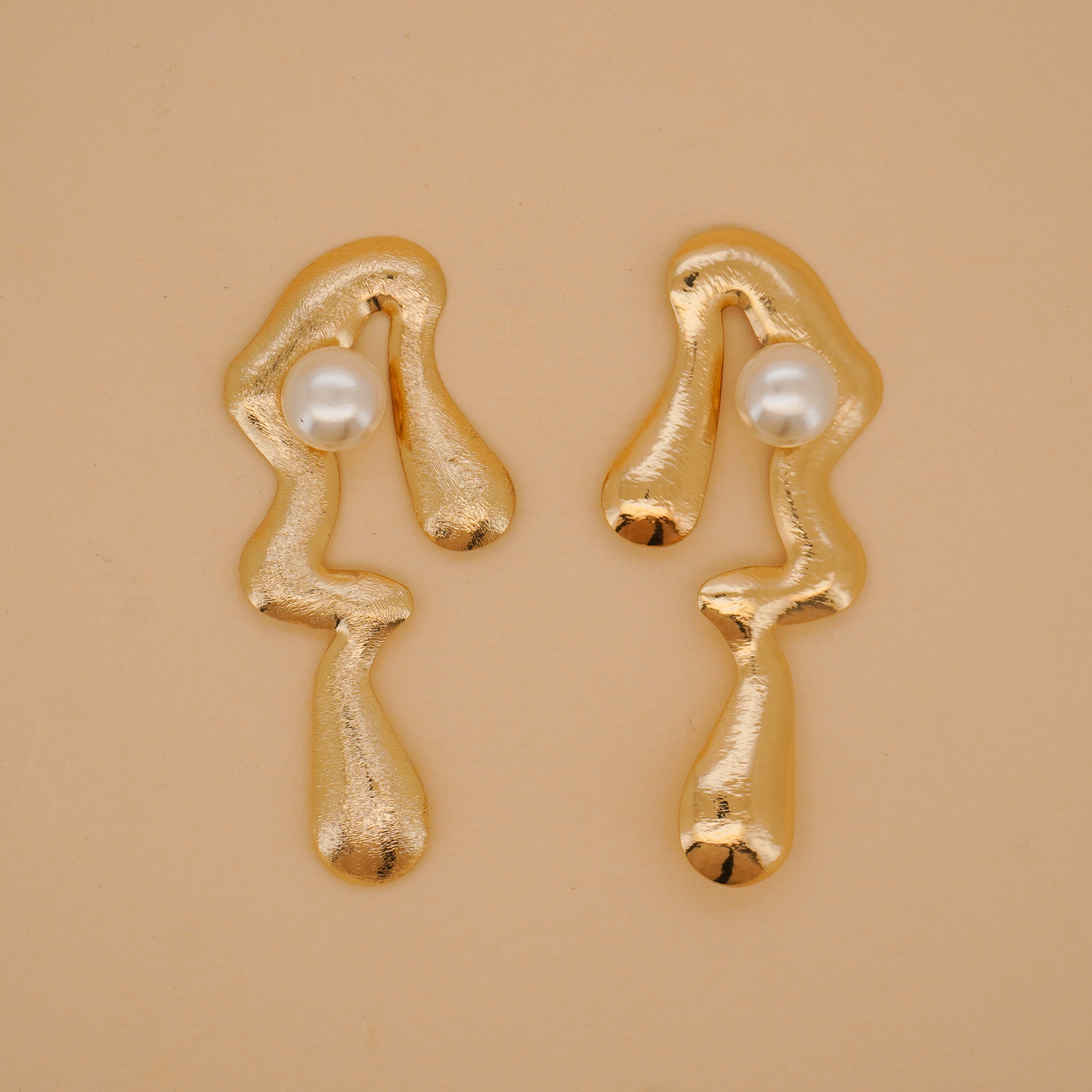 Pearl Drip Earrings