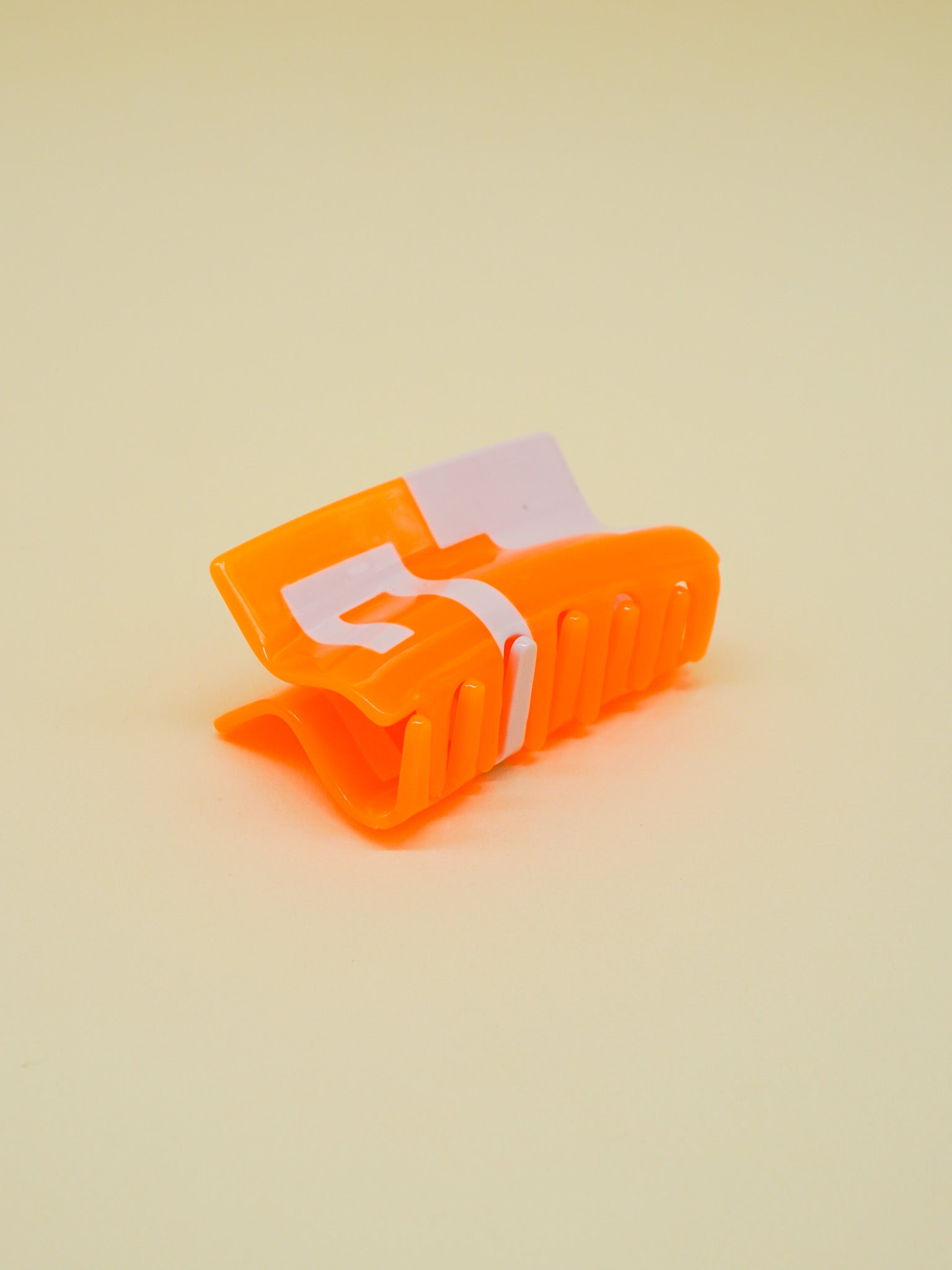 Greca Hair-Claw in Pink