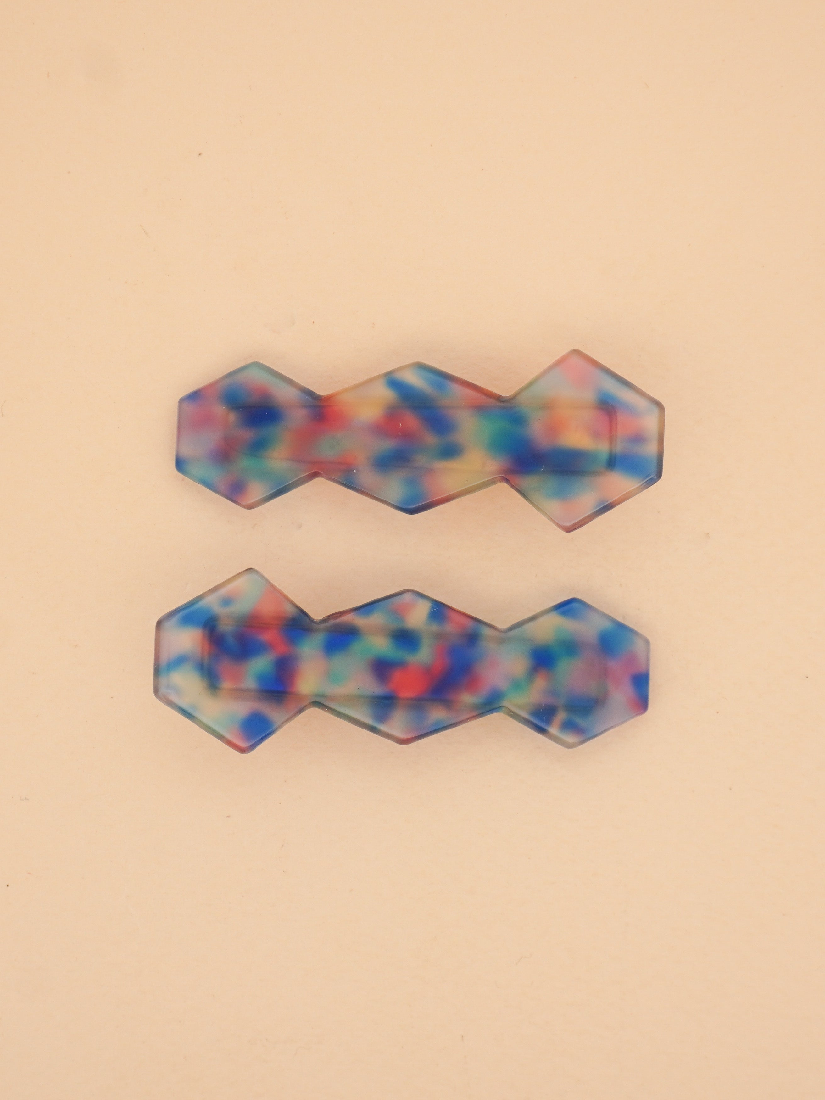 Vase Clips in Fish Tank