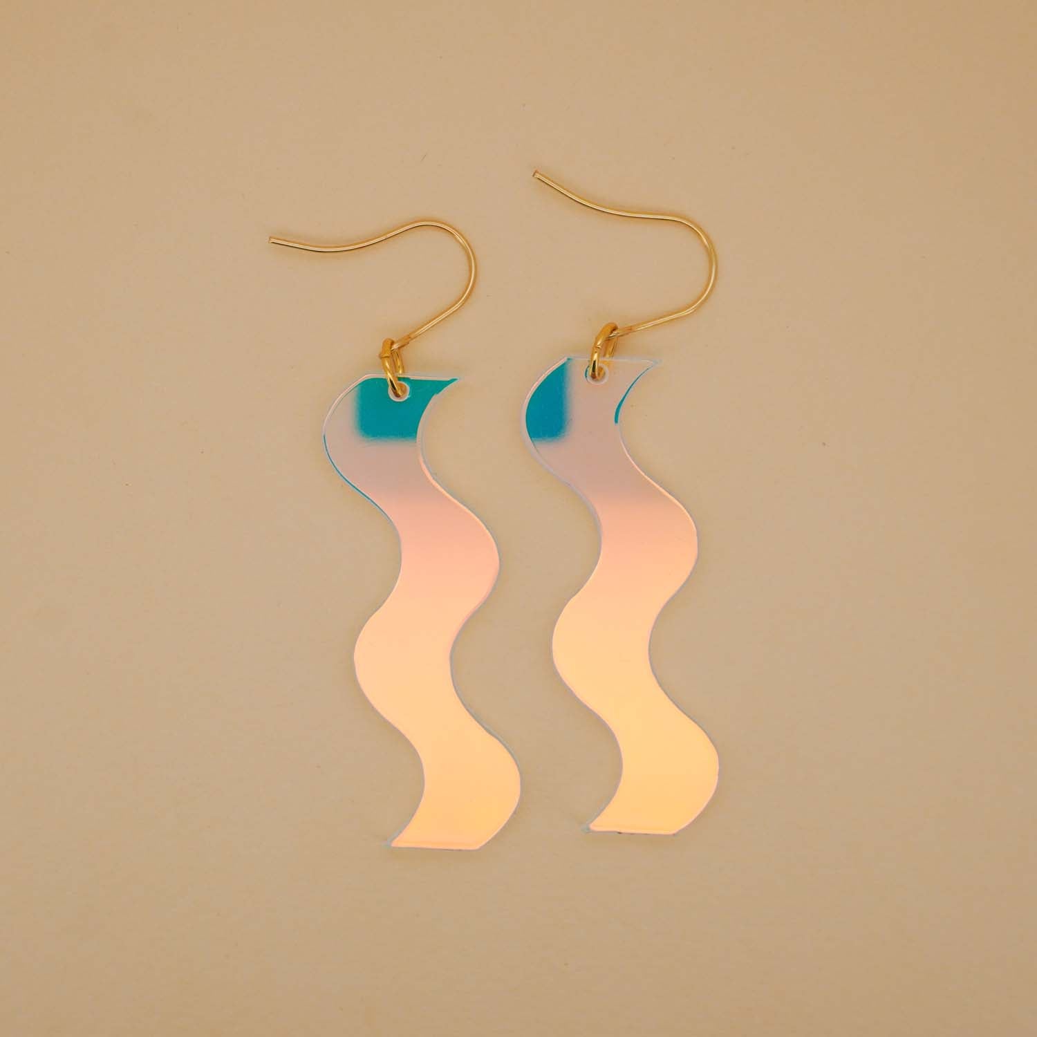 Squiggle Earrings in Iridescent