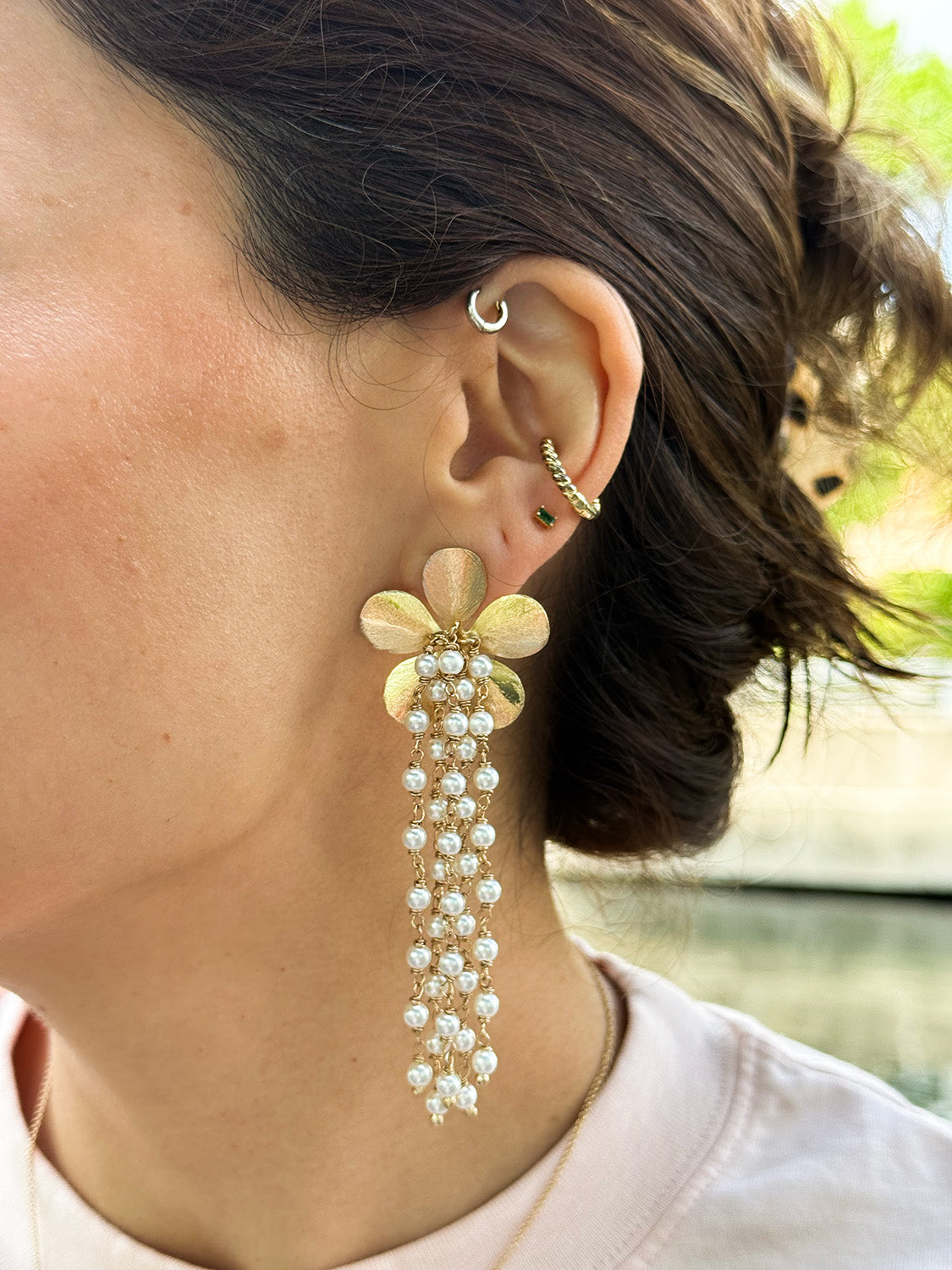 Dripping Pearl Flower Earrings