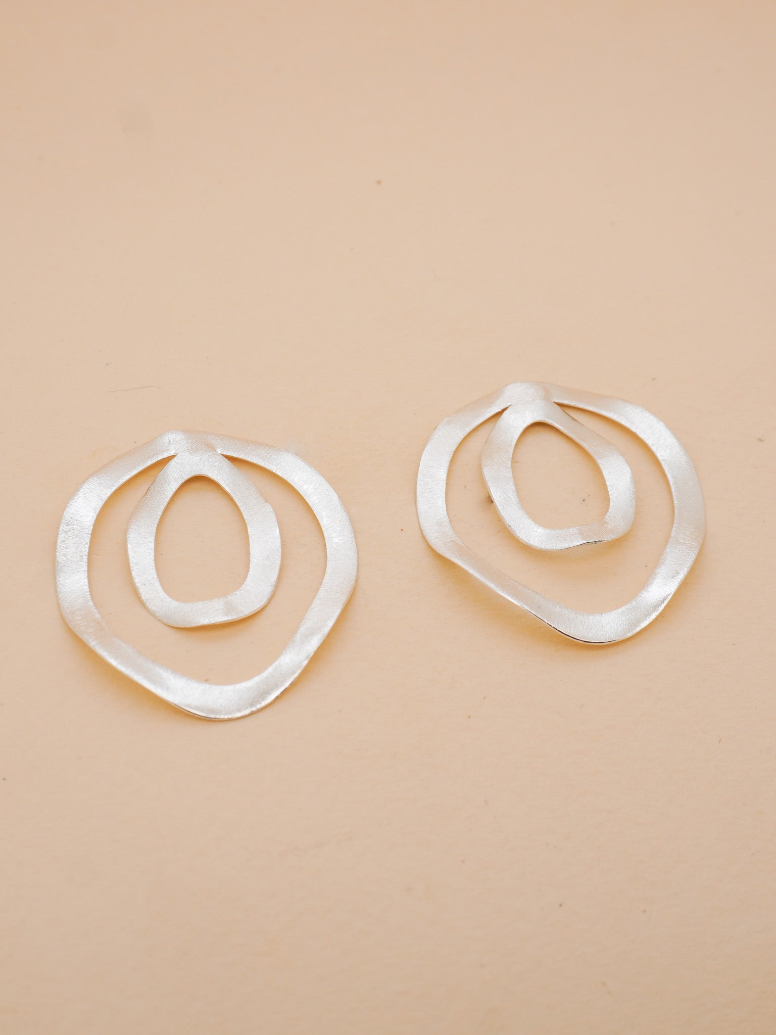 Loopy Oval Earrings
