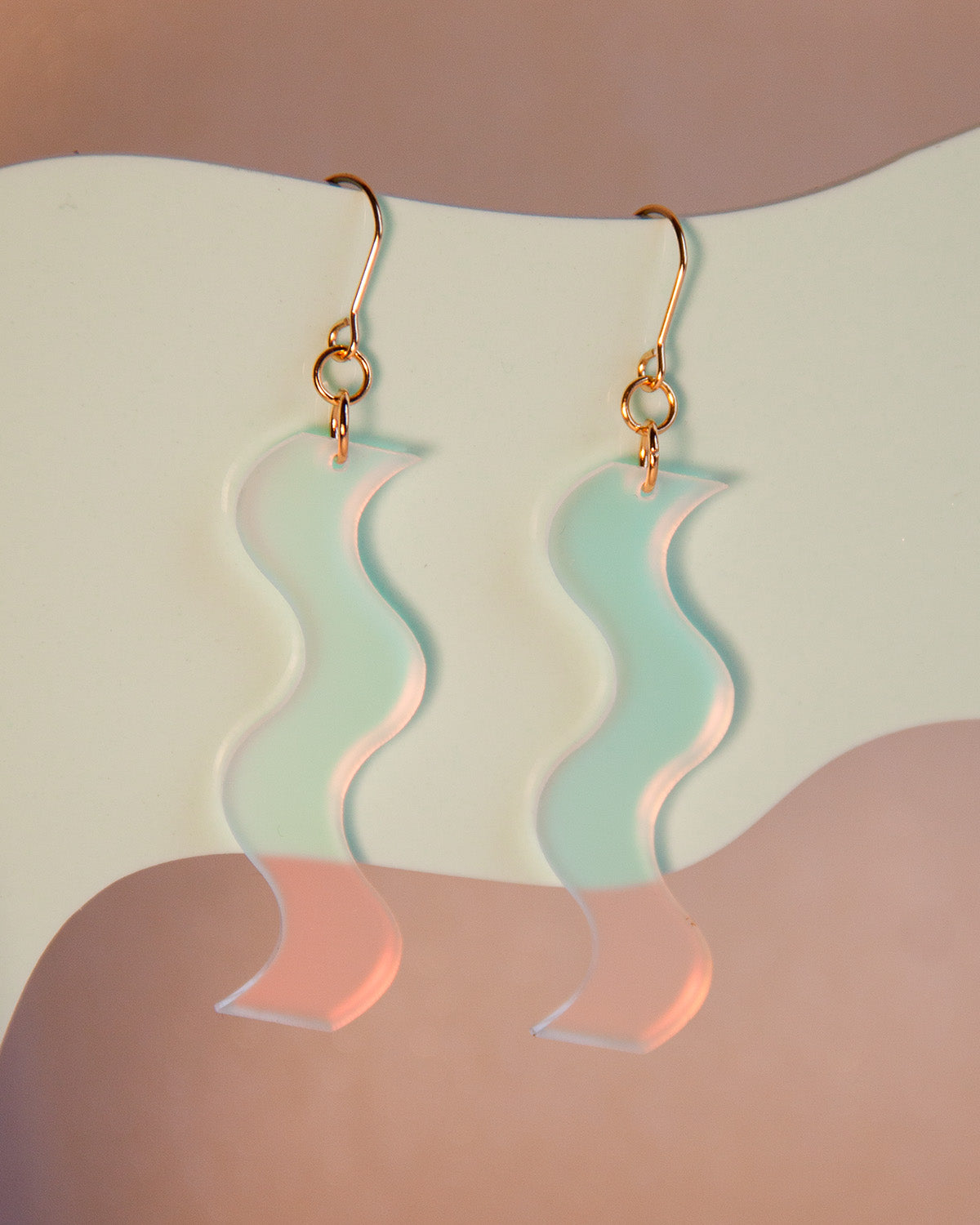 Squiggle earrings in matte iridescent